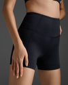 FORM HI-RISE COMPRESSION SHORTS - BLACK/BLACK