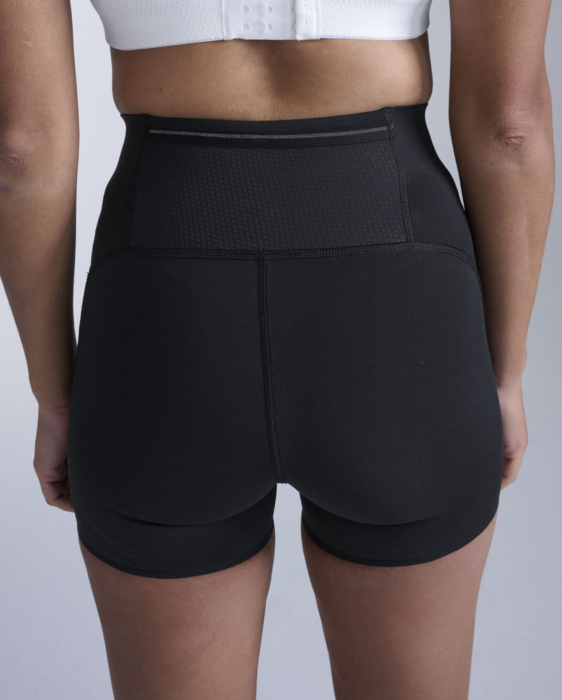 Aero Mesh Hi-Rise Compression 4 Inch Shorts, Black/Silver Reflective