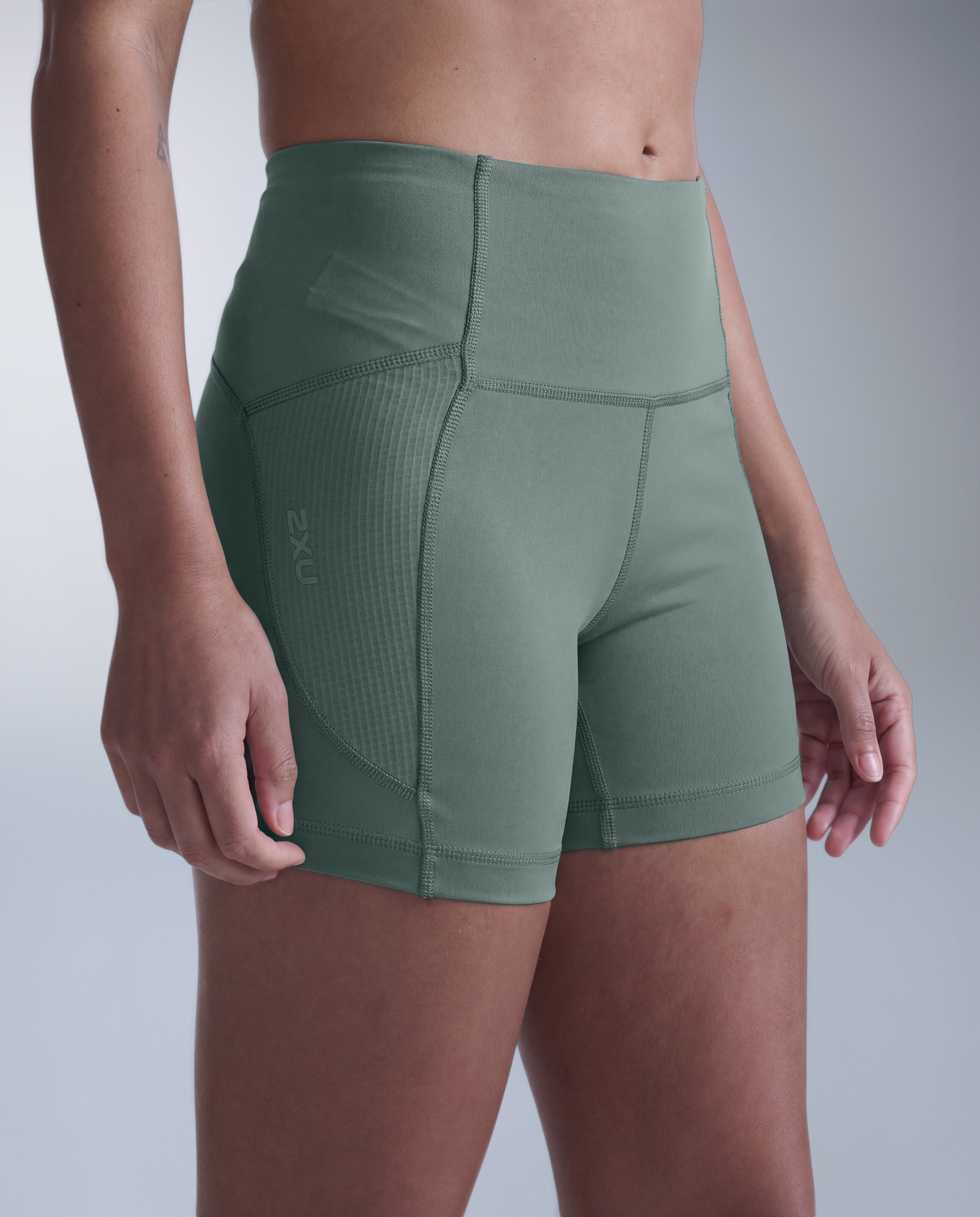 Aero Mesh Hi-Rise Compression 4 Inch Shorts, Olive Leaf/Olive Leaf Reflective