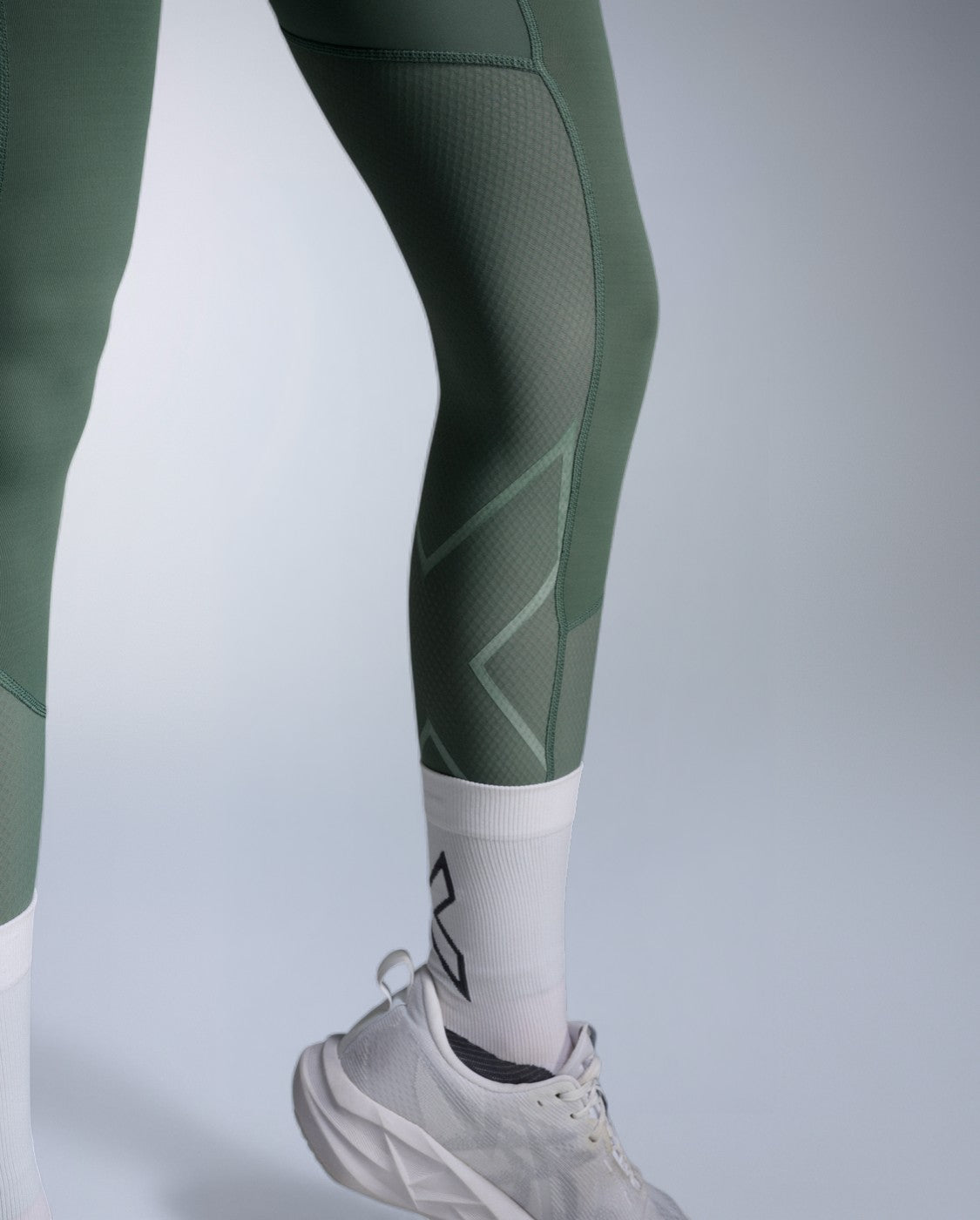 Aero Mesh Hi-Rise Compression Tights, Olive Leaf/Olive Leaf Reflective