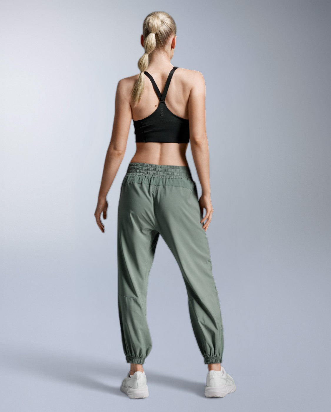 Aero Hi-Rise Woven Jogger, Olive Leaf/Olive Leaf Reflective