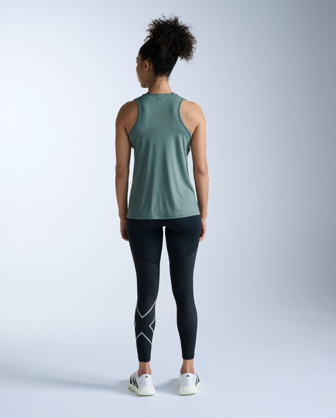 Aero Singlet, Olive Leaf/Olive Leaf Reflective