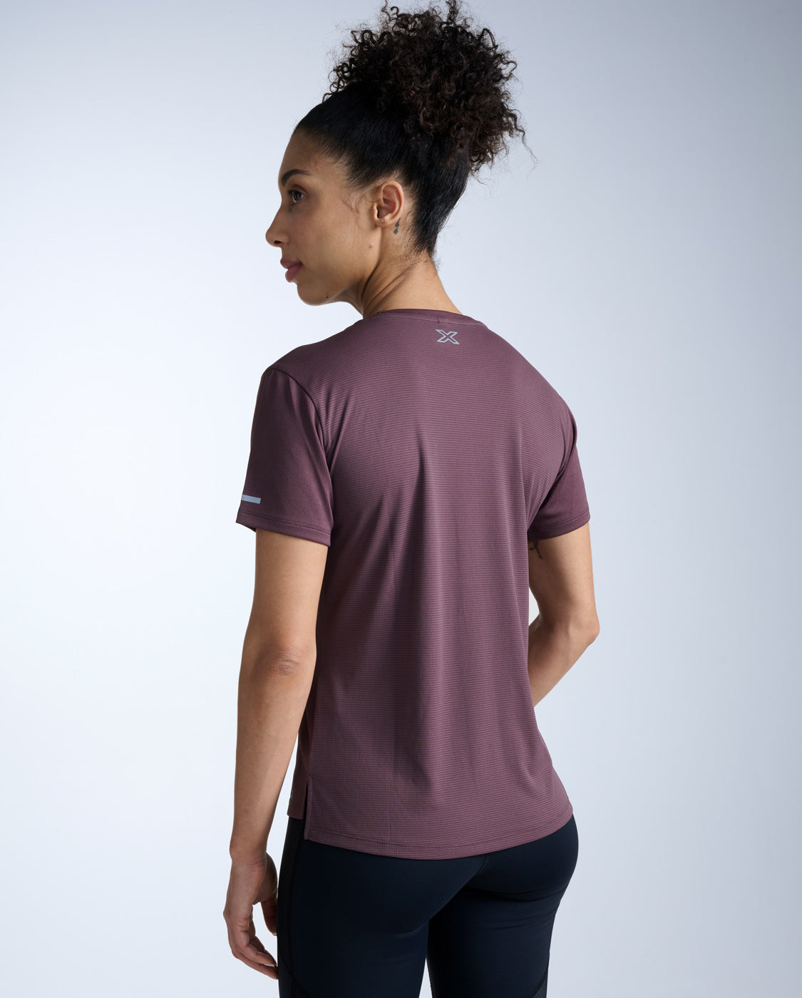 Aero Tee, Currant/Silver Reflective