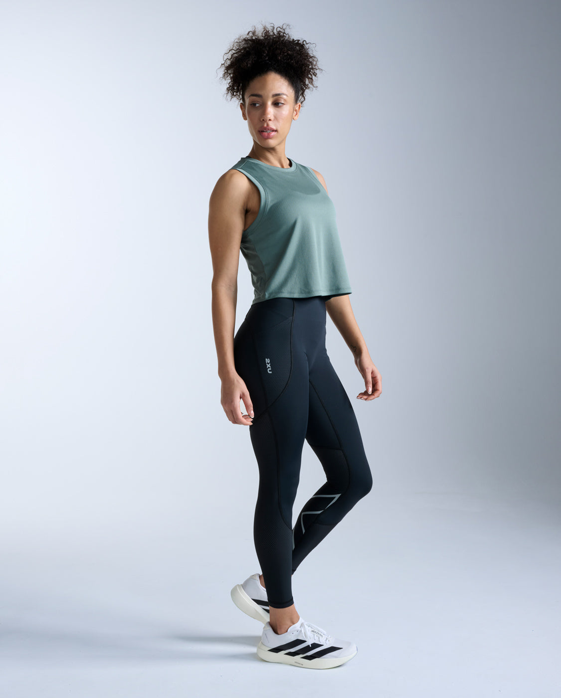 Aero Mesh Crop Tank, Olive Leaf/Olive Leaf Reflective
