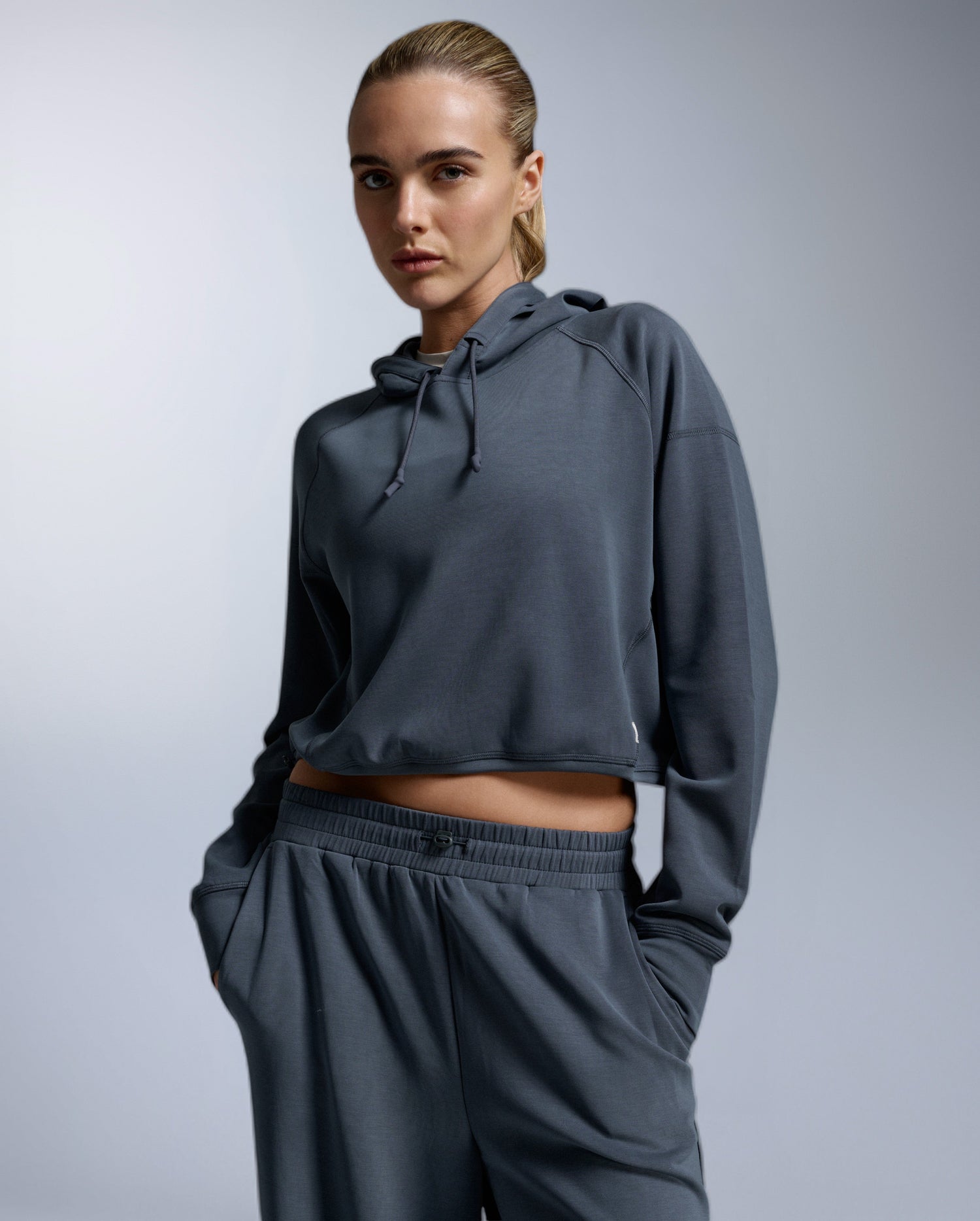 Wonderluxe Sand Washed Cropped Hoodie, India Ink/White